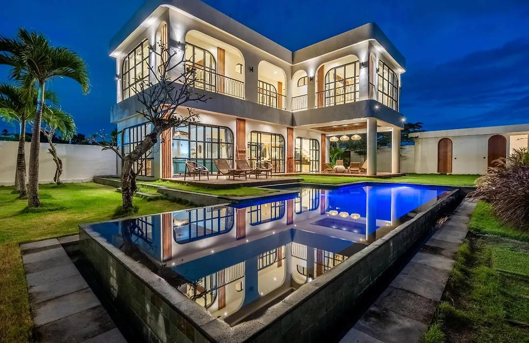Nicolas Villa Canggu-1
